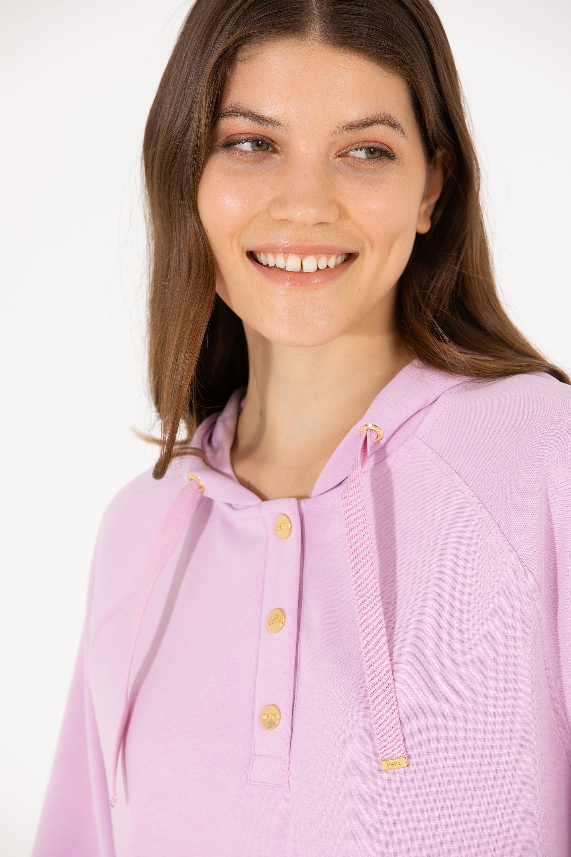 Hoodie i lirshëm me mëngë të gjera