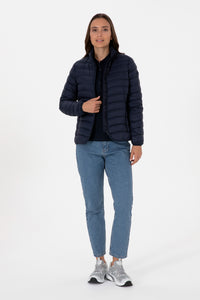 Xhup i lehtë me prerje klasike