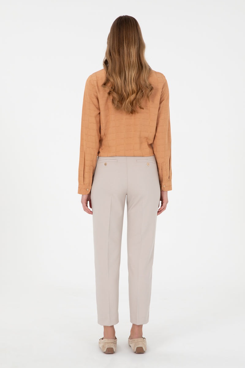 Pantallona klasike me prerje të drejtë