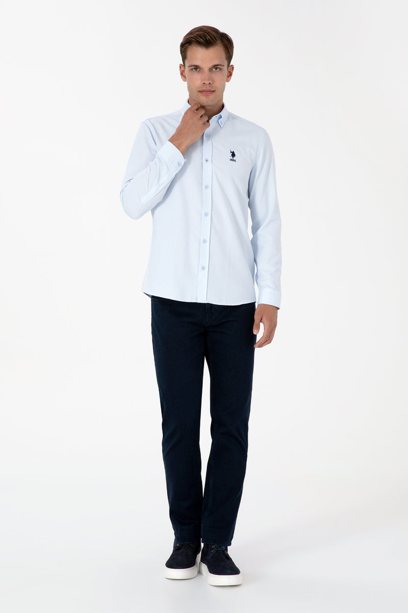 Këmishë klasike bazike