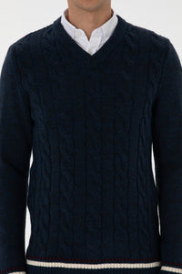 Pulovër me thurje gërshete