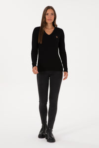 Triko klasike me logo të qëndisur