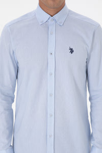 Këmishë klasike bazike