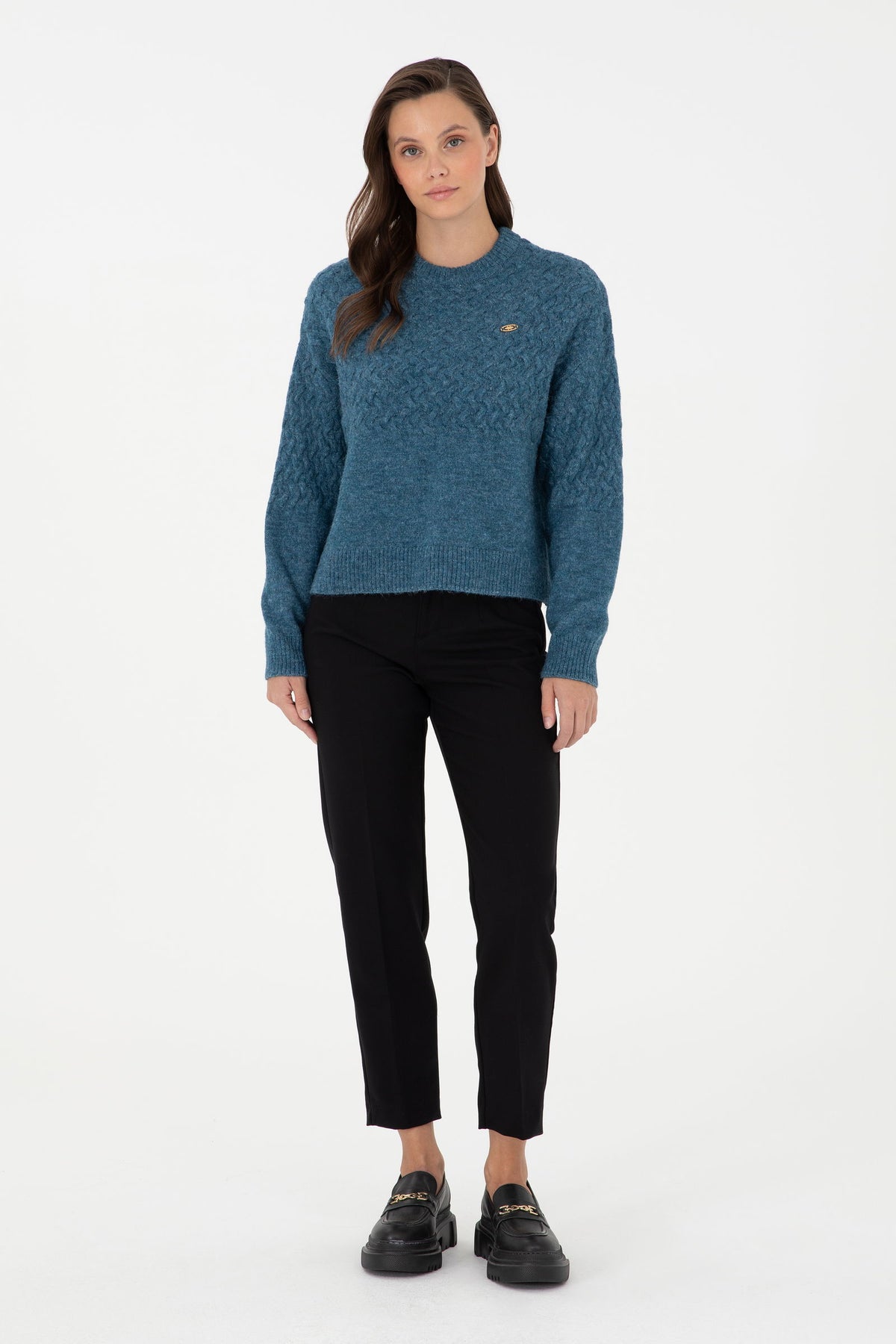 Pantallona klasike me prerje të drejtë