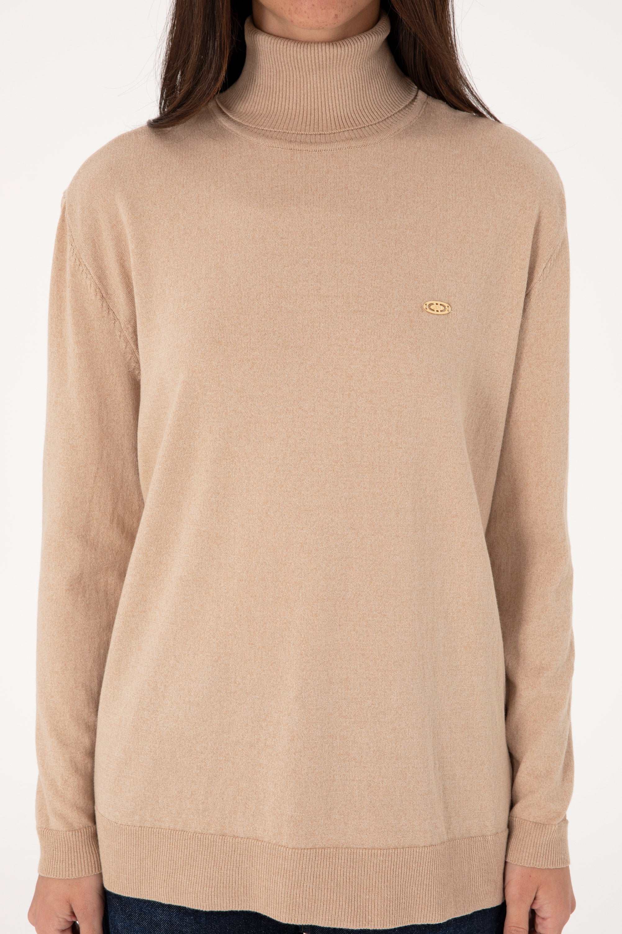 Golf klasik me logo metalike