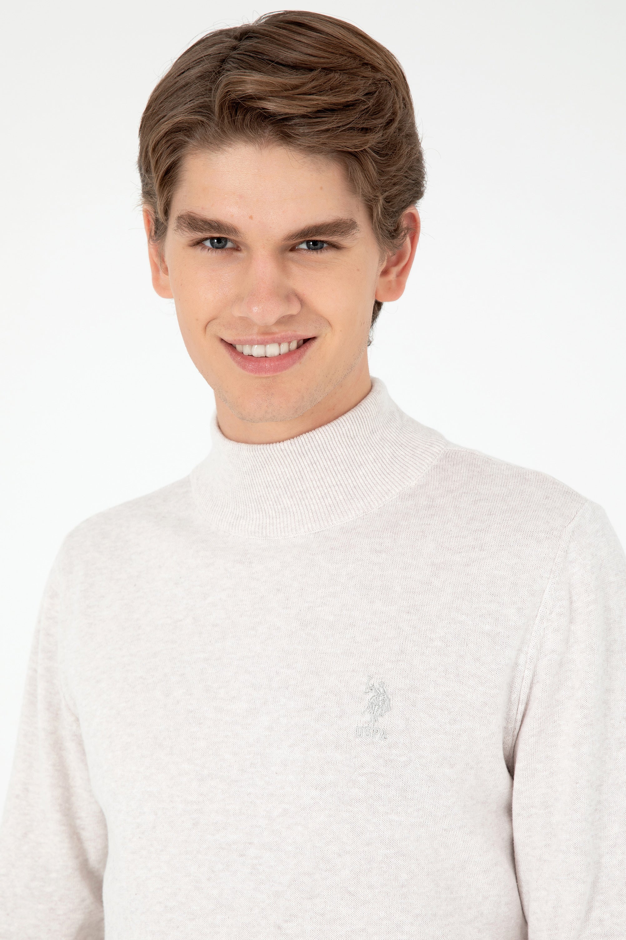 Triko gjysmëgolf e trikotuar