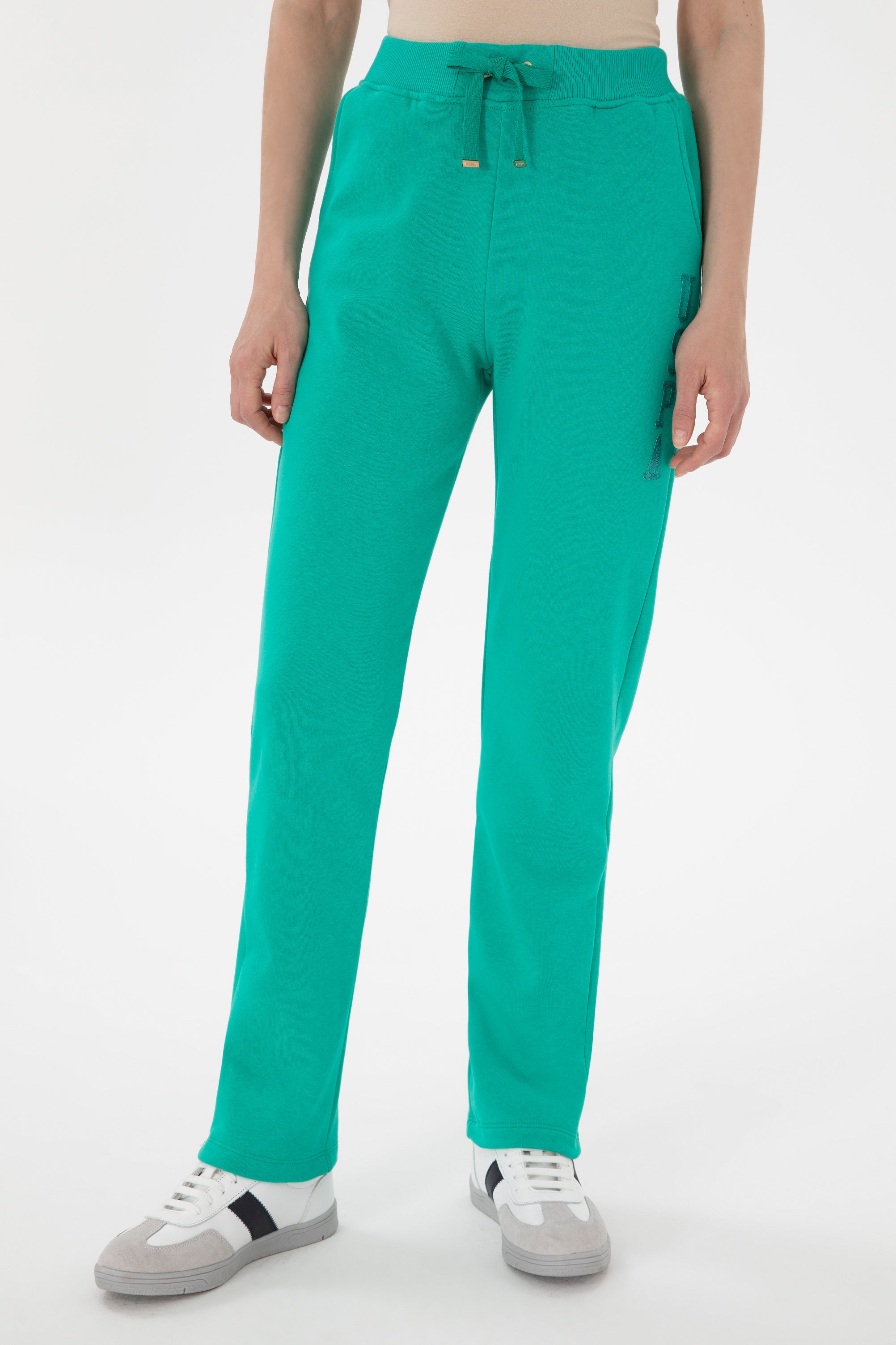 Tuta sportive me logo me shkëlqim