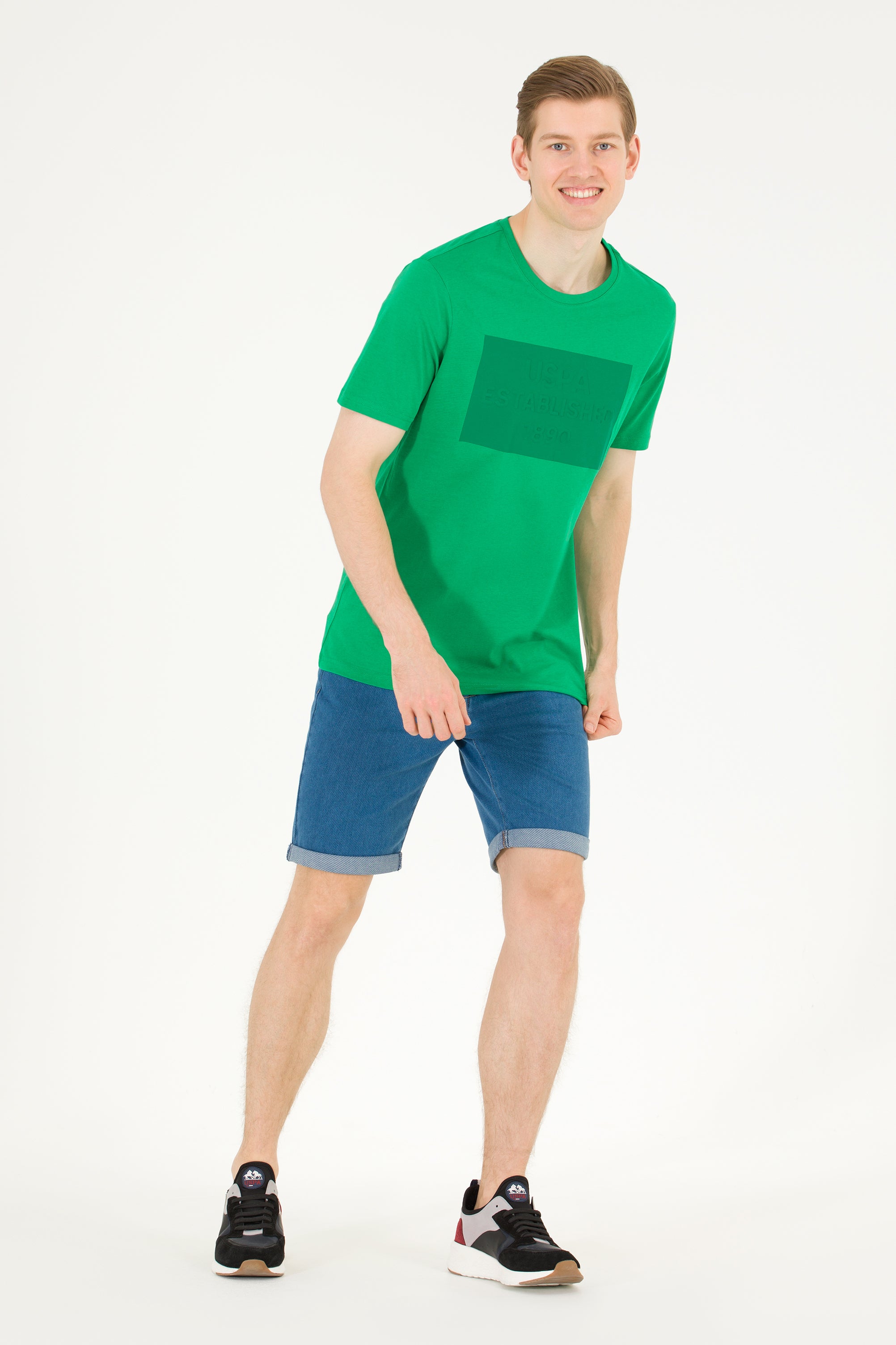 T-shirt USPA me shkrim 3D