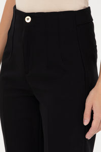 Pantallona klasike me prerje të drejtë