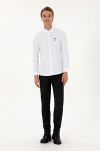 Këmishë klasike bazike