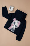 Hoodie me grafikë lojtari dhe kali mbi shkronjën ´P´ për vajza