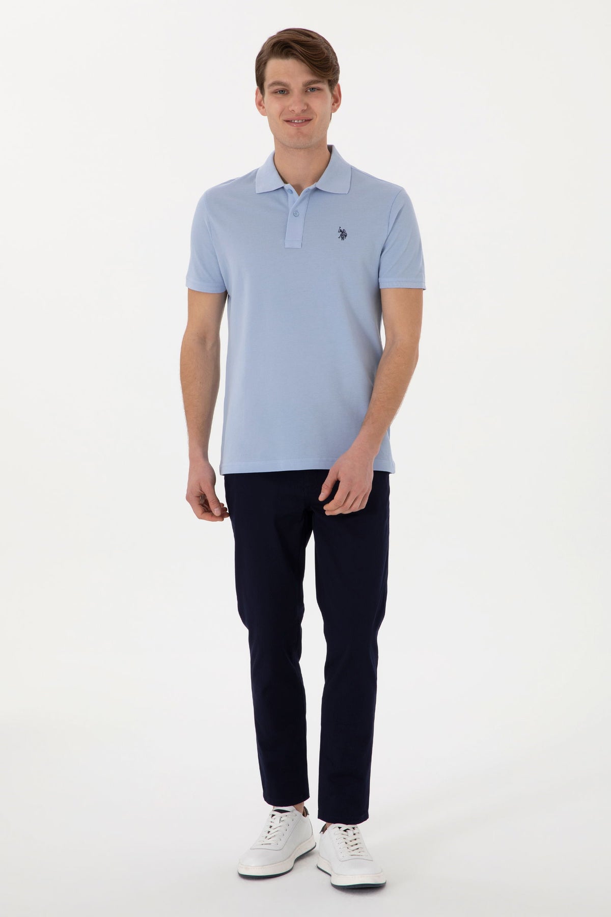 Pantallona chino klasike me prerje të ngushtë