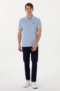 Pantallona chino klasike me prerje të ngushtë