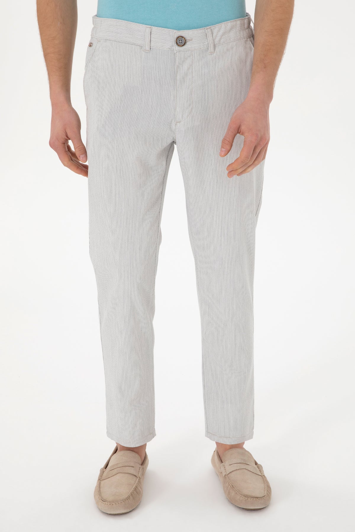 Chino pants with vertical stripes