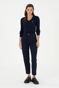 Pantallona klasike me prerje të drejtë