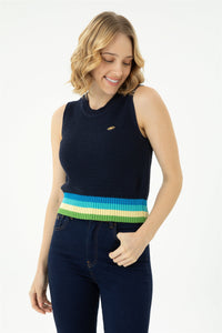 Kanotiere triko me shirit ngjyrash