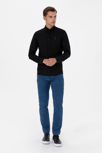 Këmishë klasike bazike