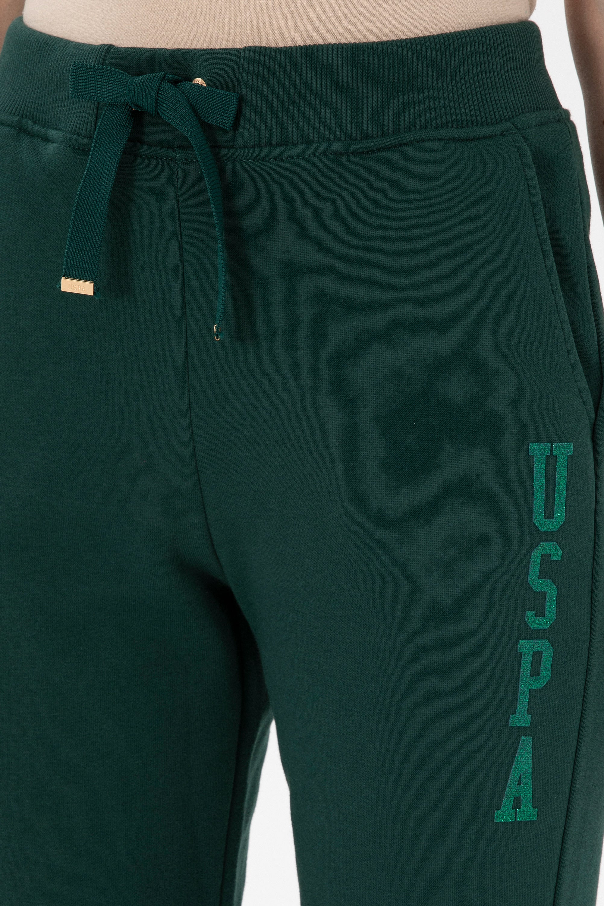 Tuta sportive me logo me shkëlqim