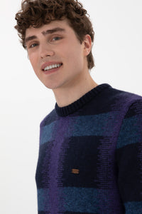 Triko me dizajn katror grafik