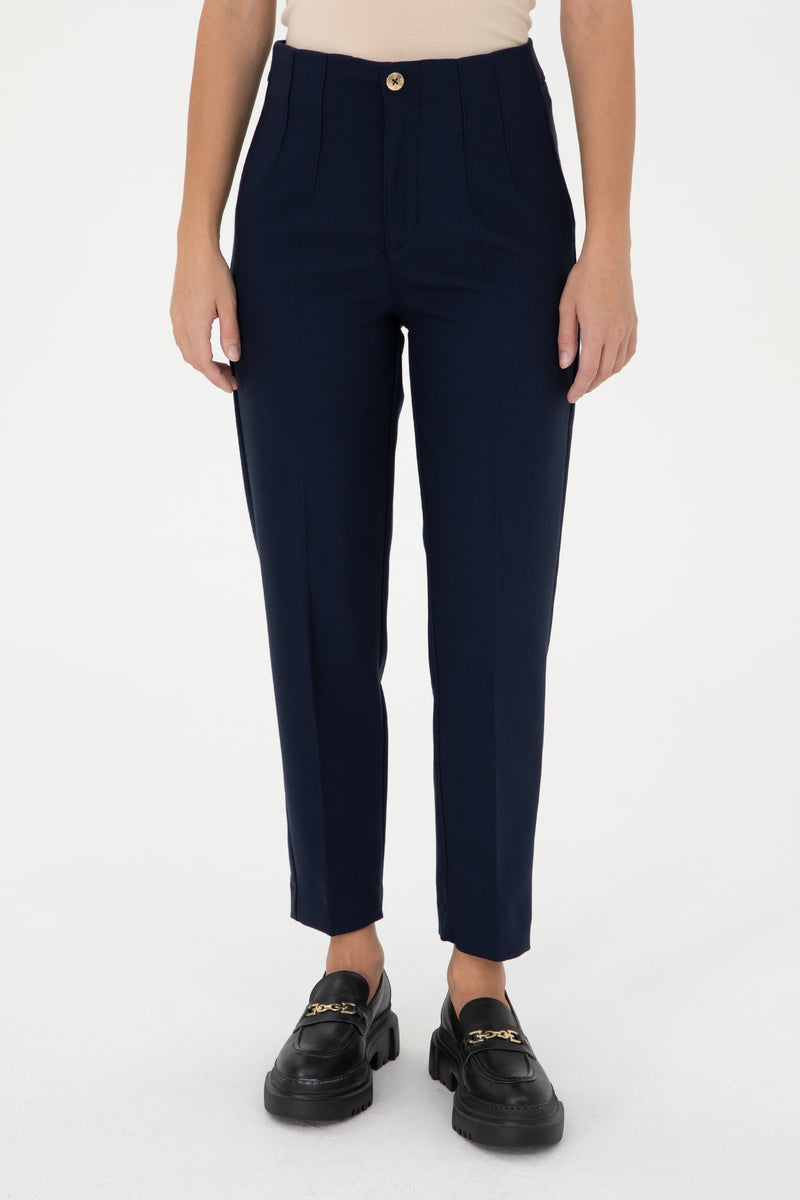 Pantallona klasike me prerje të drejtë