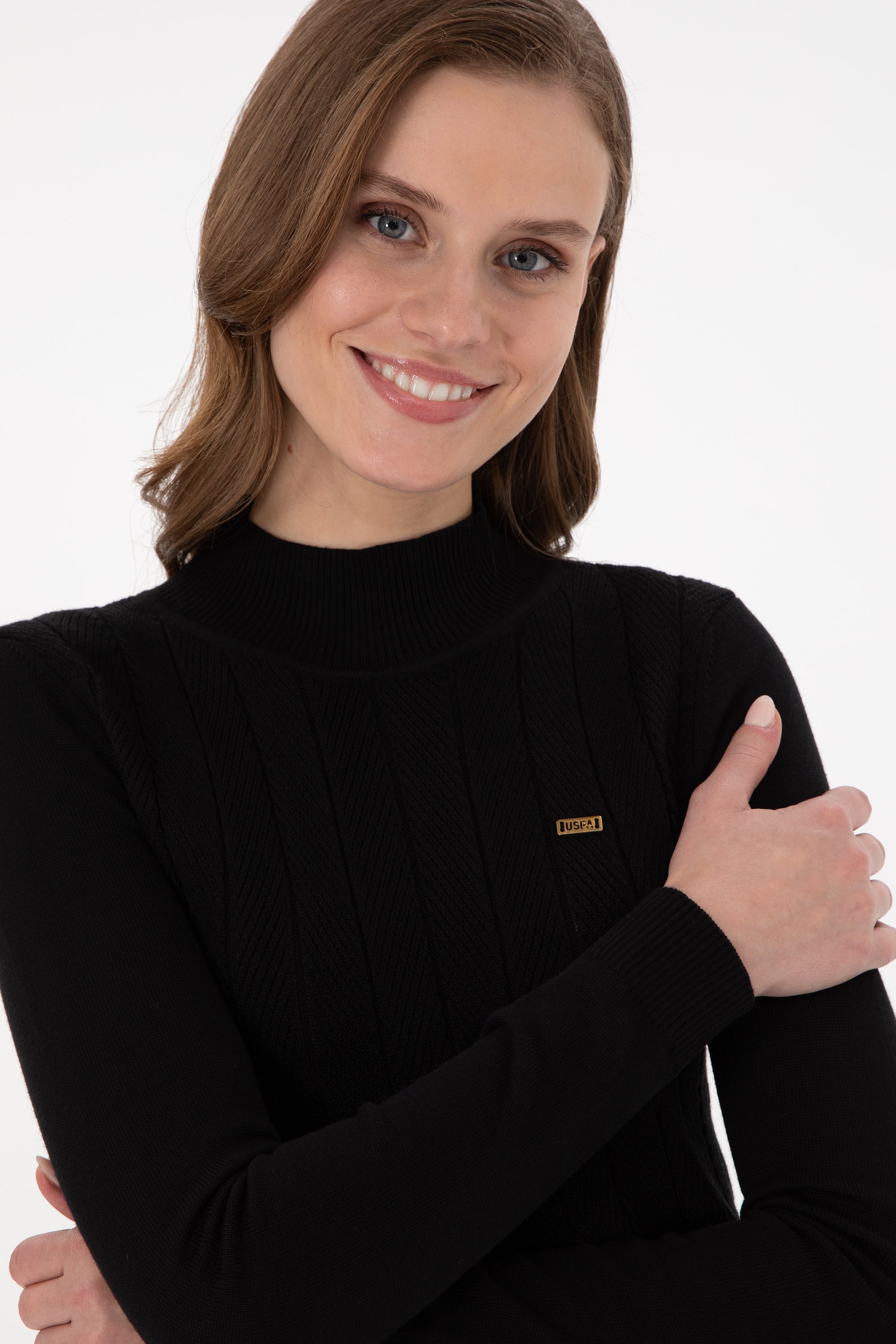 Triko gjysmëgolf me vija elegante