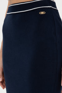 Fund i thurur me shirit në bel