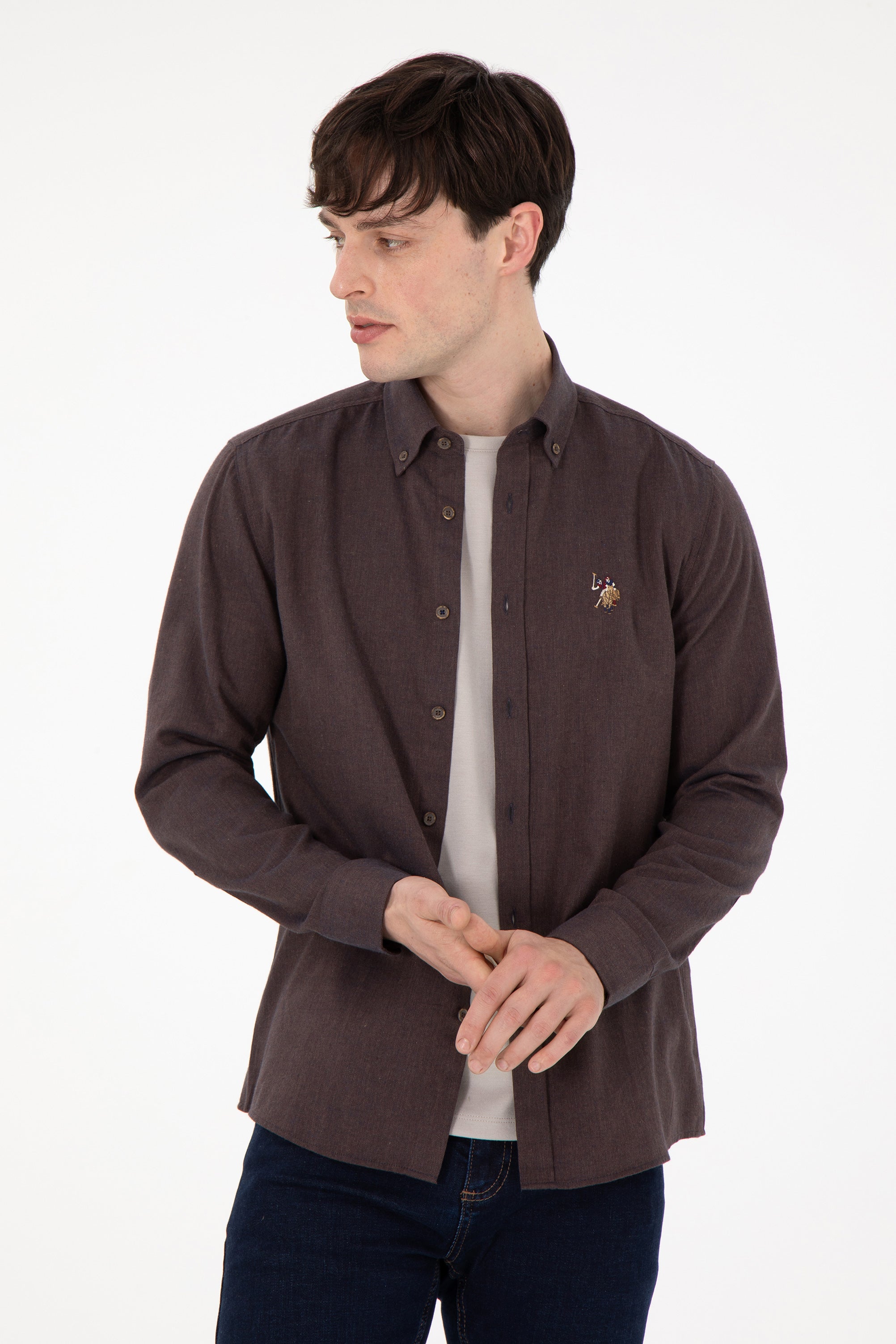 Kemishë klasike me logo klasike