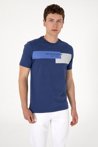T-shirt me panele ngjyrash