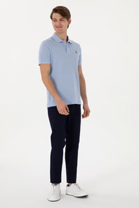 Pantallona chino klasike me prerje të ngushtë