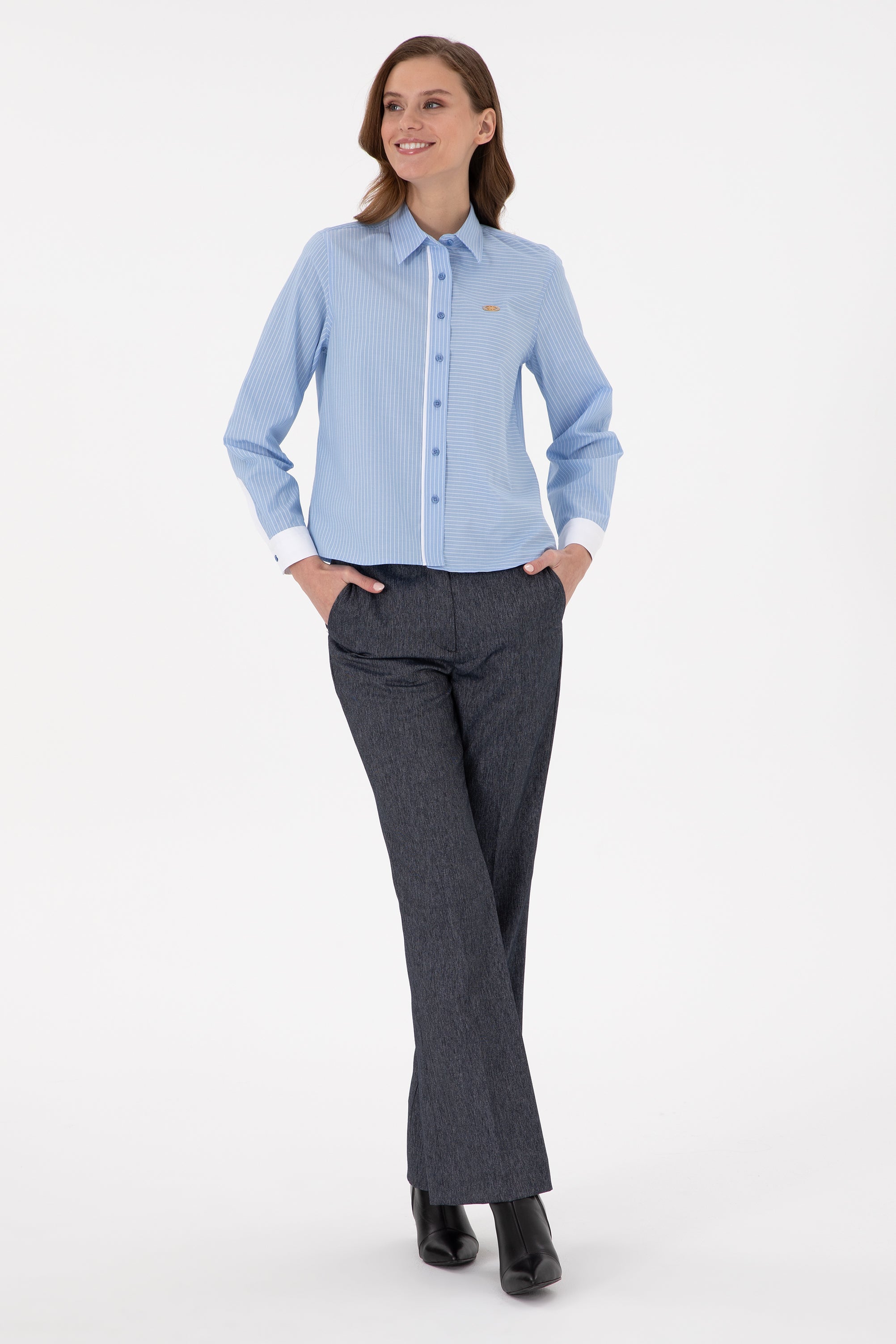 Pantallona klasike me prerje të gjerë