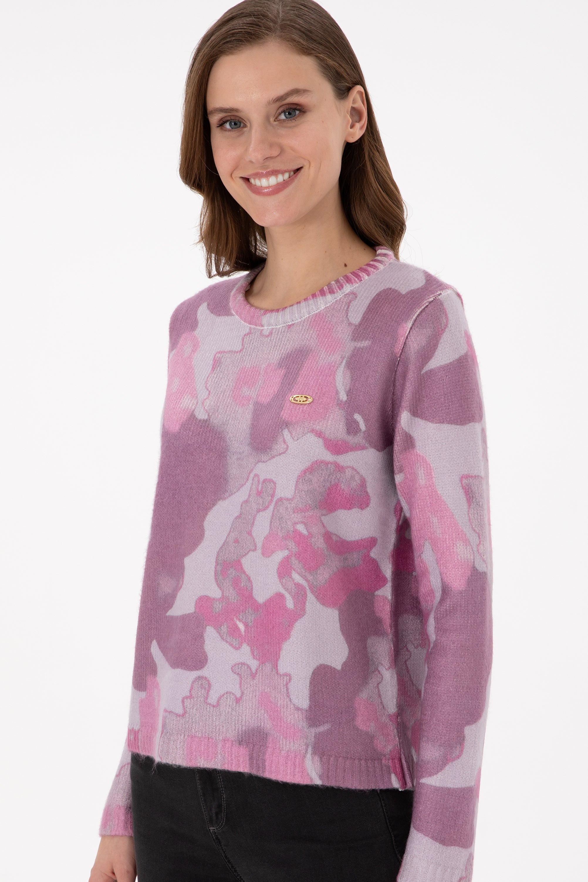 Triko me motive camouflage