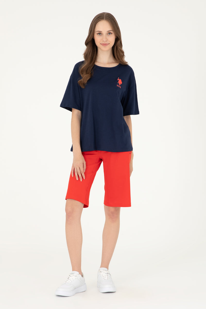 T-shirt i lirshëm me jakë të hapur