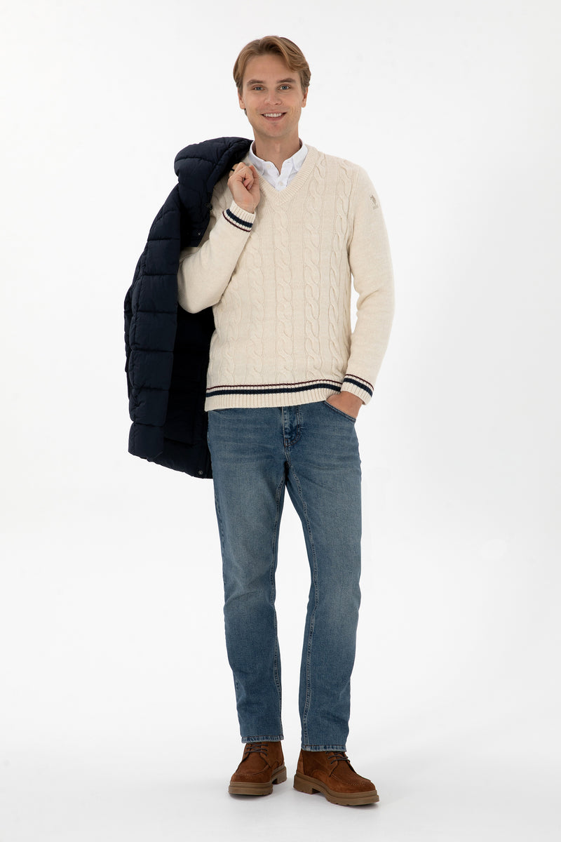 Pulovër me thurje gërshete