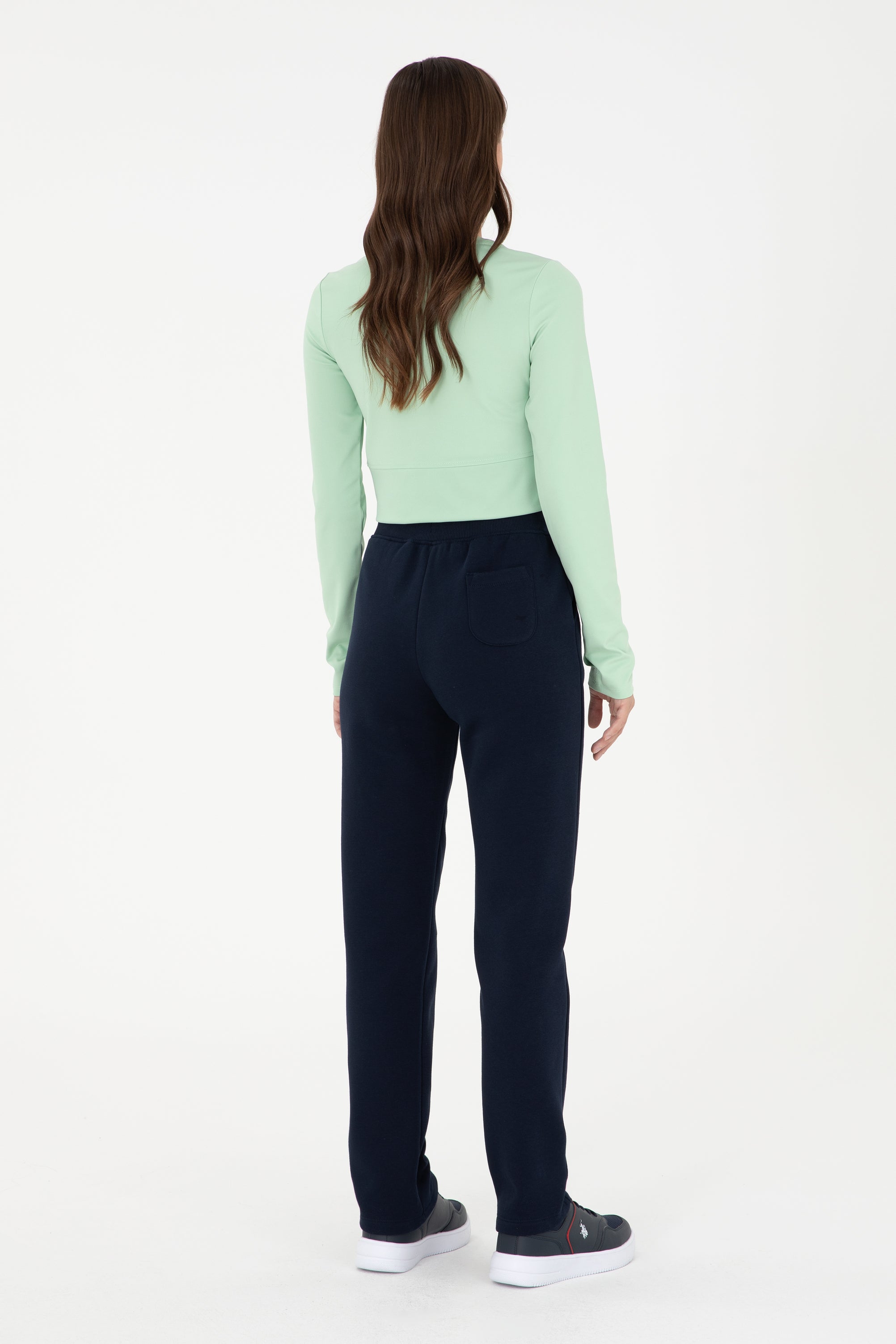 Tuta sportive me logo me shkëlqim