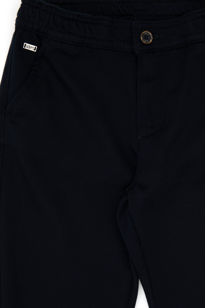 Pantallona chino klasike për djem