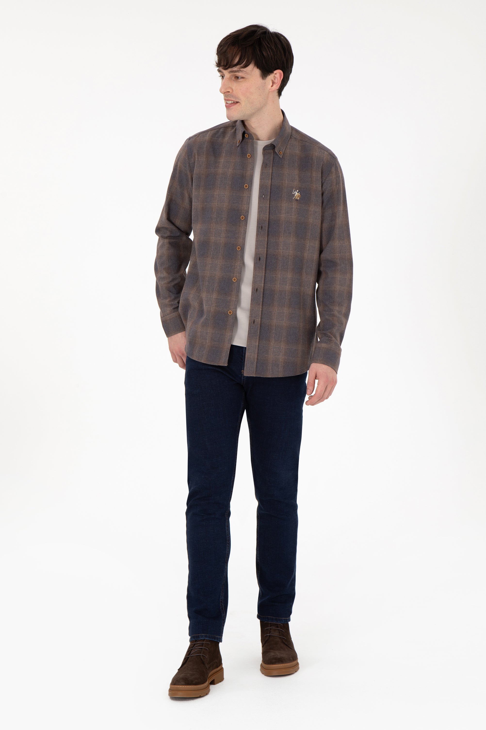 Këmishe me motive katrore