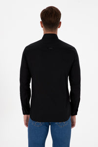 Këmishë klasike bazike