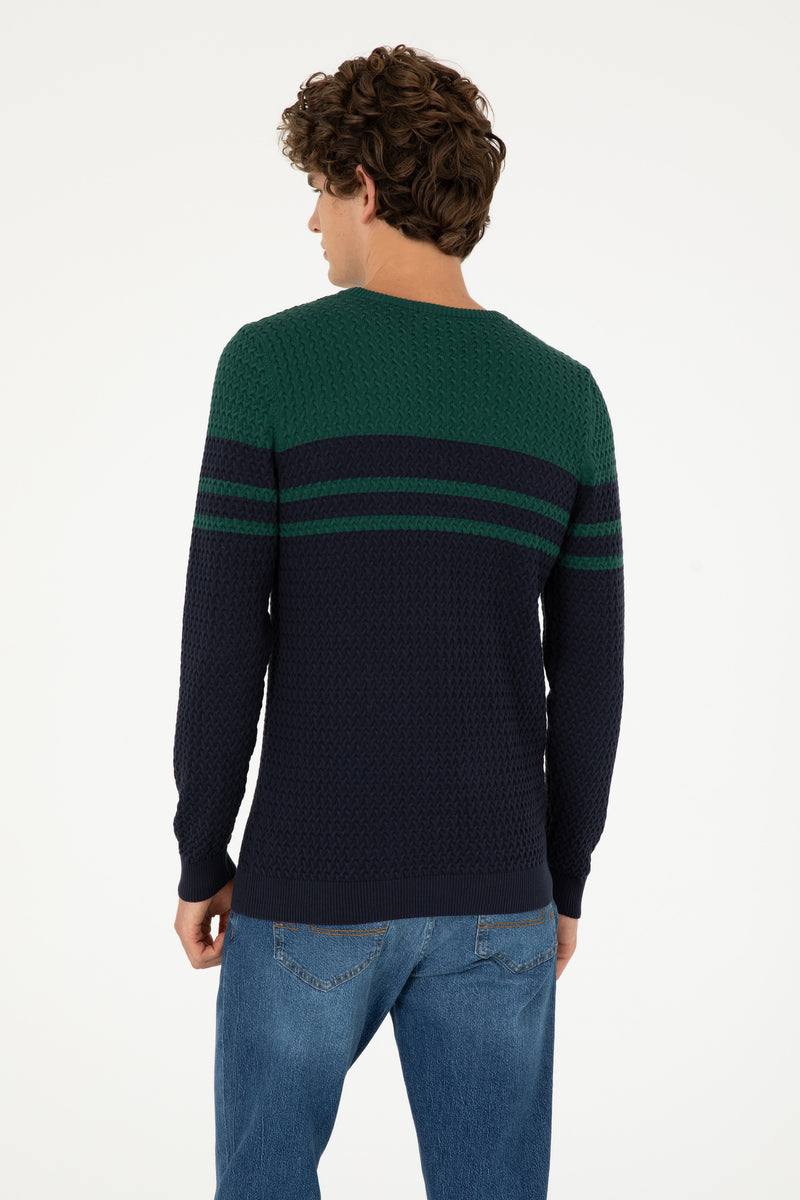 Pulovër me thurje të trashë