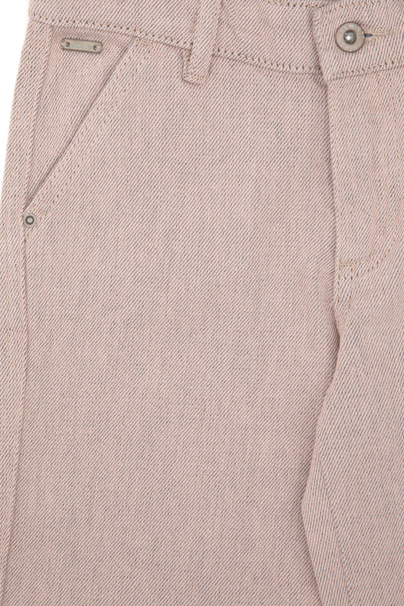 Xhinse me prerje të drejtë për vajza