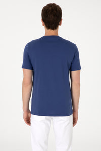 T-shirt me panele ngjyrash