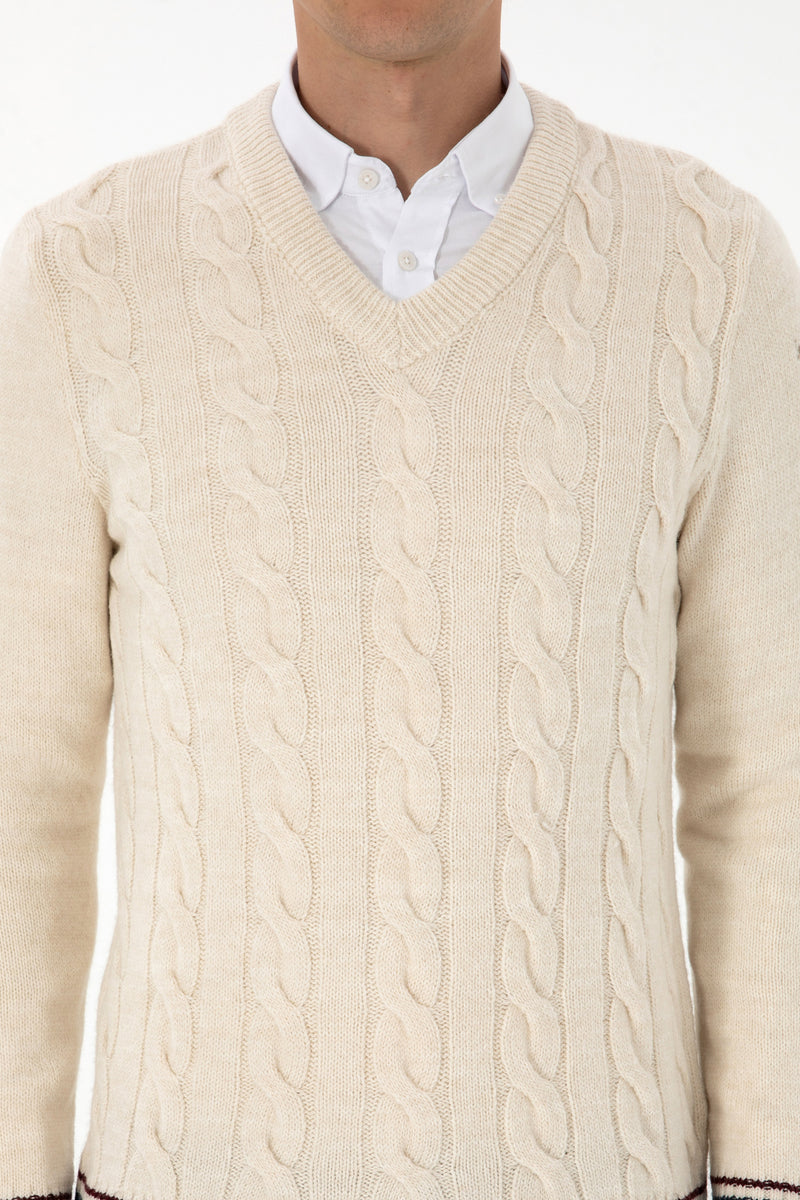 Pulovër me thurje gërshete