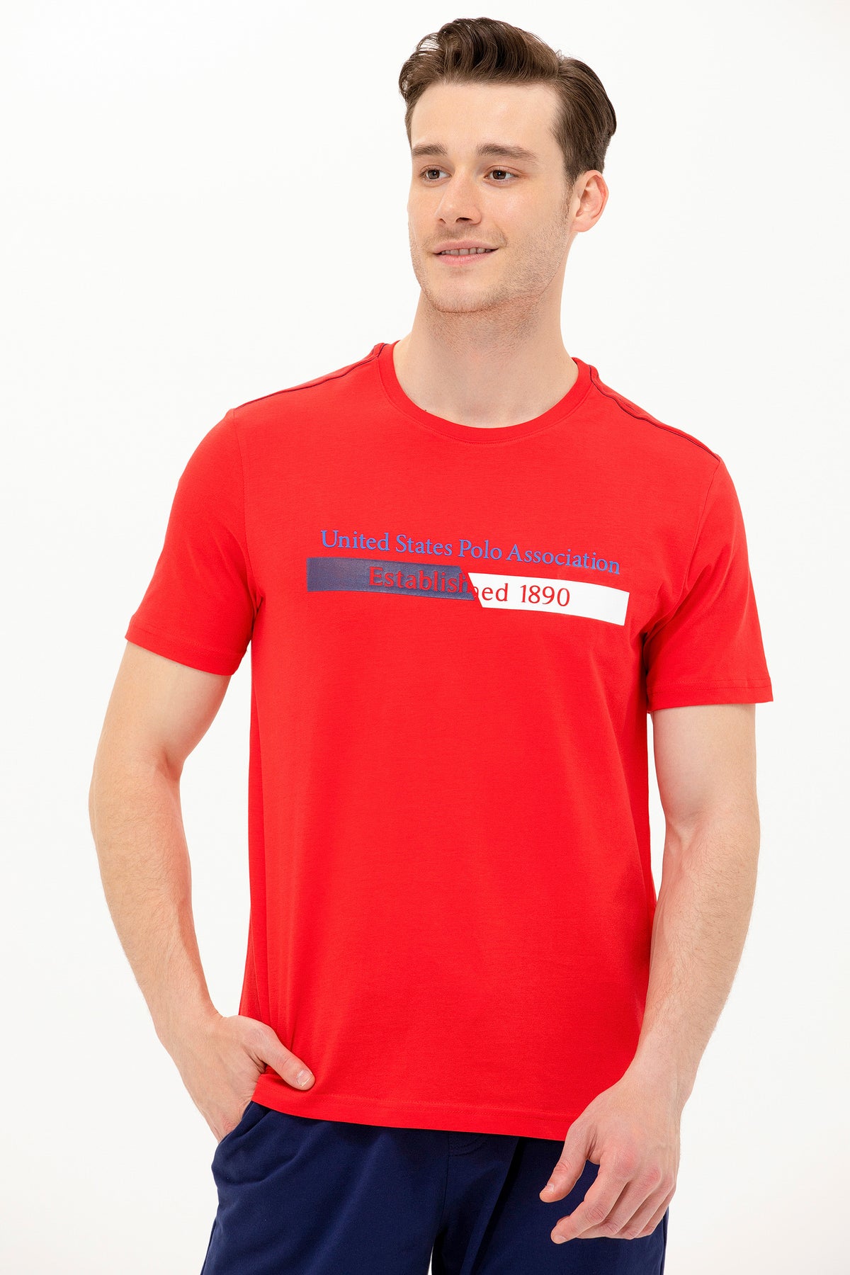 Short-sleeved T-shirts with inscriptions