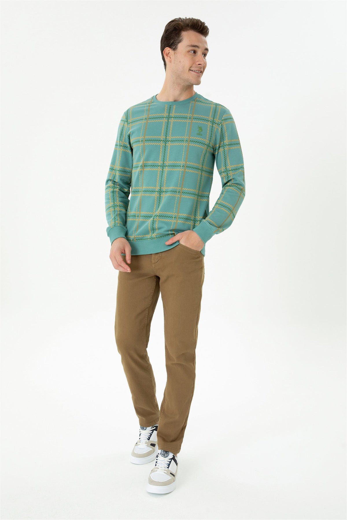 Pantallona dok me prerje të drejtë