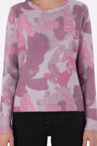 Triko me motive camouflage