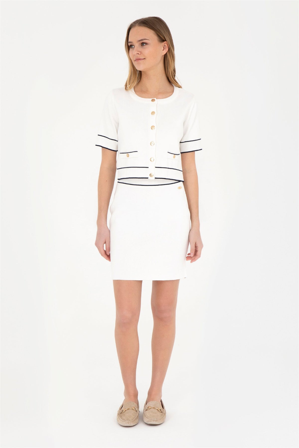 Fund i thurur me shirit në bel