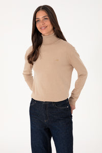 Golf klasik me logo metalike