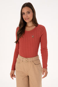 Triko klasike me thurje gërshete